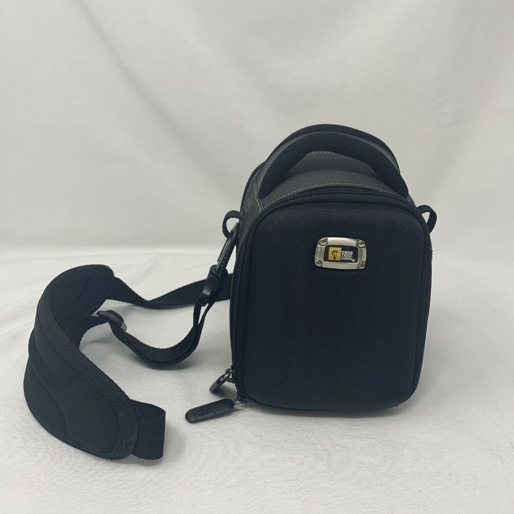 CASE LOGIC - Camera Bag w/Shoulder Strap